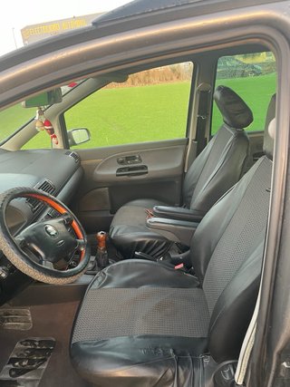 SEAT Alhambra 2004