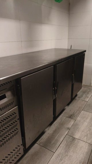 Mesa Fría 2m 3 Puertas Acero Inoxidable