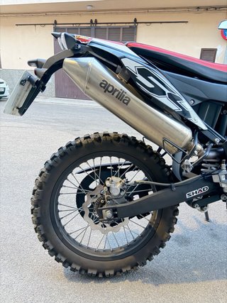 Aprilia RX 125cc 2023 Enduro Negra/Roja 664353492