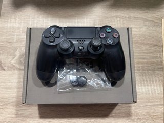 Controller competitivo PS4 nero