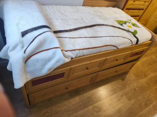Cama nido de madera con cajones