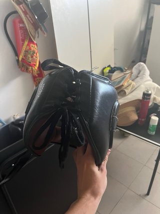Casco de boxeo negro
