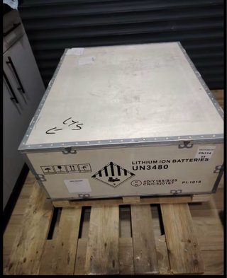 Batería de litio para placas solares 16 kWh – 51,2