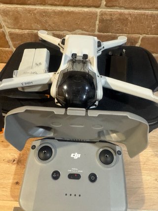 Dron DJI Mini 3