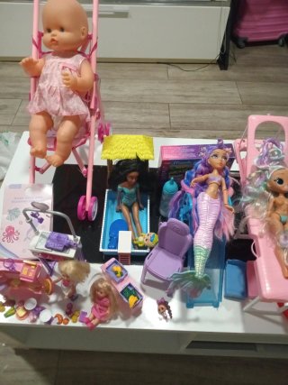 Lote Juguetes Niña Muñecas y Accesorios