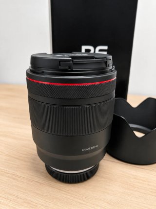 Canon RF 50mm f/1.2 L USM