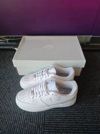 Nike Air Force 1 Low Talla 38.5