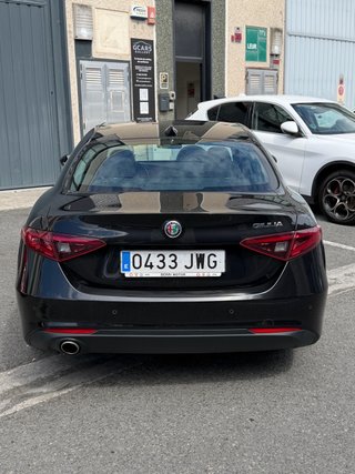 Alfa Romeo Giulia 2.2 JTDM 150cv 2017