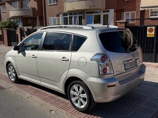 Toyota Verso 2009