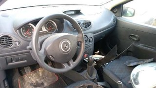 Caja renault 497273 jh3193 clio iii authentique