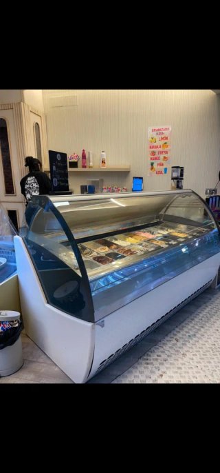 Vitrina expositora de frío para helados