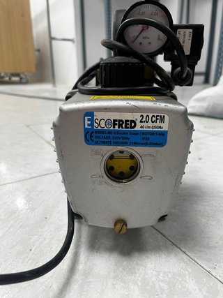 Bomba de Vacío FRED Profesional  con Vacuometro