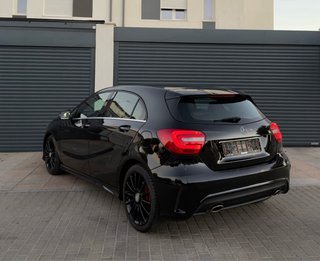 Mercedes-Benz Clase A 180 PAK BLAC AMG