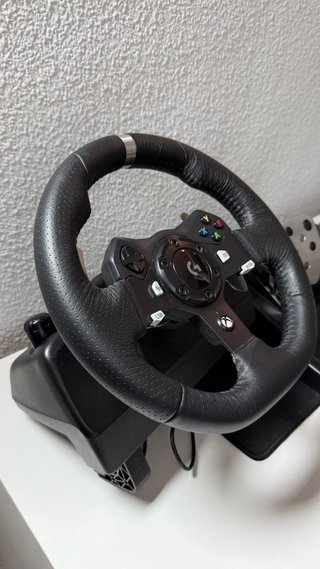 Volante Logitech G920 con Pedales PlayStation & PC
