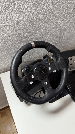 Volante Logitech G920 con Pedales PlayStation & PC