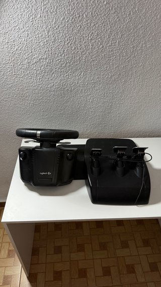 Volante Logitech G920 con Pedales PlayStation & PC
