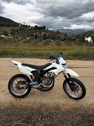 Chapas Derbi Senda DRD Xtreme 2016 Blancas