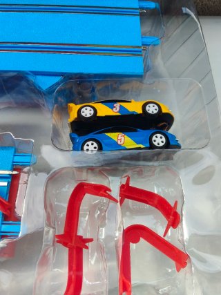 Scalextric Compact Kids Race