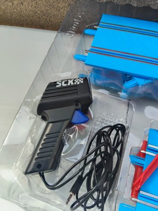 Scalextric Compact Kids Race