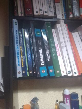 Libros de texto del grado de psicología de la uned
