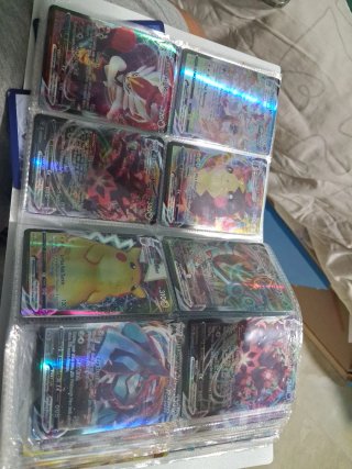 Álbum de cartas Pokémon coleccionable