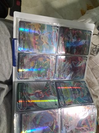 Álbum de cartas Pokémon coleccionable