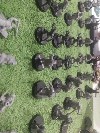 Figuras de guerra en miniatura
