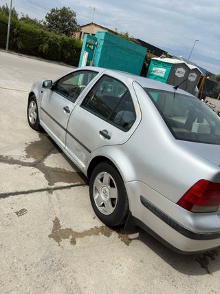 Volkswagen Bora 2001