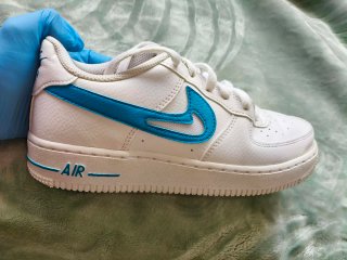 Zapatillas Nike Air Force 1 Blancas y Azules