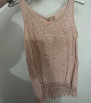 Top rosa palo bordado botones y puntilla, nuevo, S