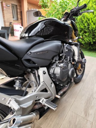 Honda CB600F Hornet Negra