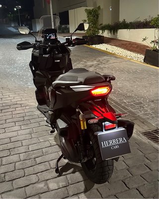 Honda Adv350 2025