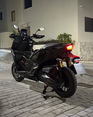 Honda Adv350 2025