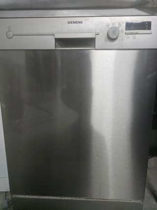 Lavavajillas Siemens y Lavadora Beko 7 kilos