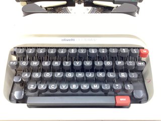 equipamiento oficinas olivetti lettera 12