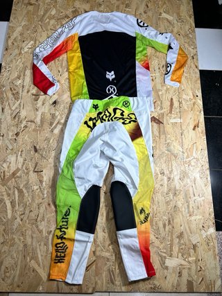Traje Motocross Fox Hello Future