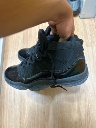 Jordan 11 Negras