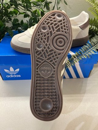 Zapatillas Adidas Spezial Beige Blancas