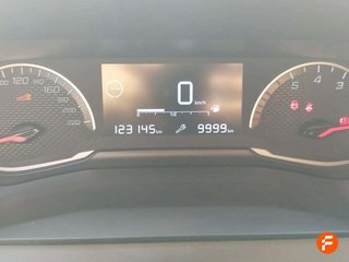 Peugeot 2008 Active BlueHDI 81kW (110CV)