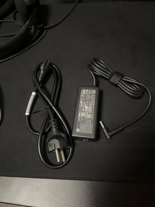 Portátil HP 255 G9 Ryzen 3 8GB RAM 256GB