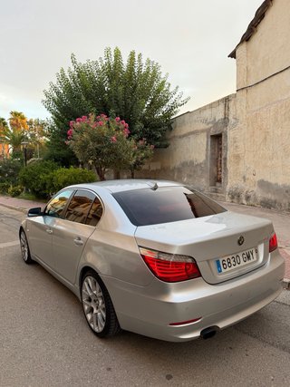 Vendo BMW Serie 5 520d de 2009, nacional