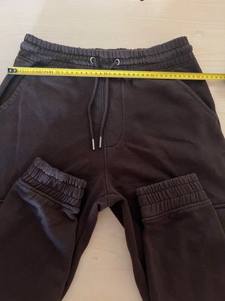 Pantalón chándal cargo marrón