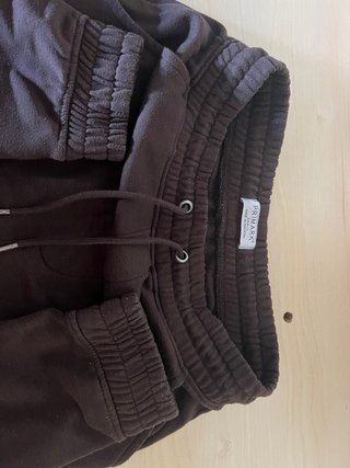 Pantalón chándal cargo marrón