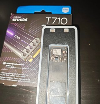 SSD Crucial T710 4TB M.2 NVMe PCIe Gen 5