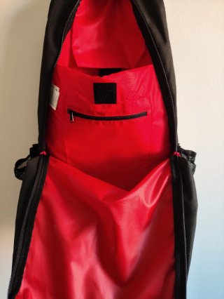 Mochila Kipsta 35L Negra/Roja Camuflaje Nueva