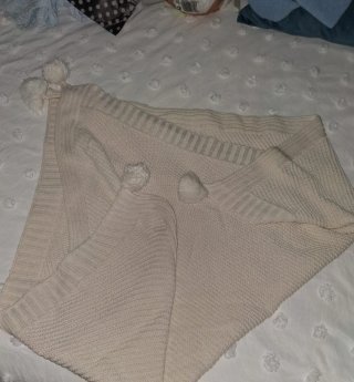 Lote 3 toquillas bebé: celeste, crudo y beige
