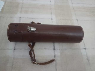 Estuche de piel
