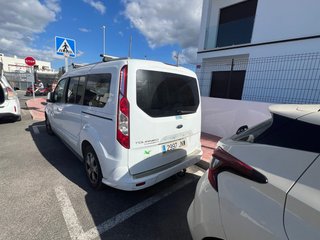 Ford Grand Tourneo Connec 2015