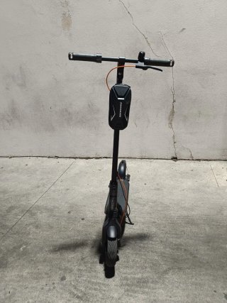 Patinete eléctrico Segway Ninebot F2 Pro DGT