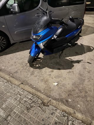 Yamaha NMAX Azul